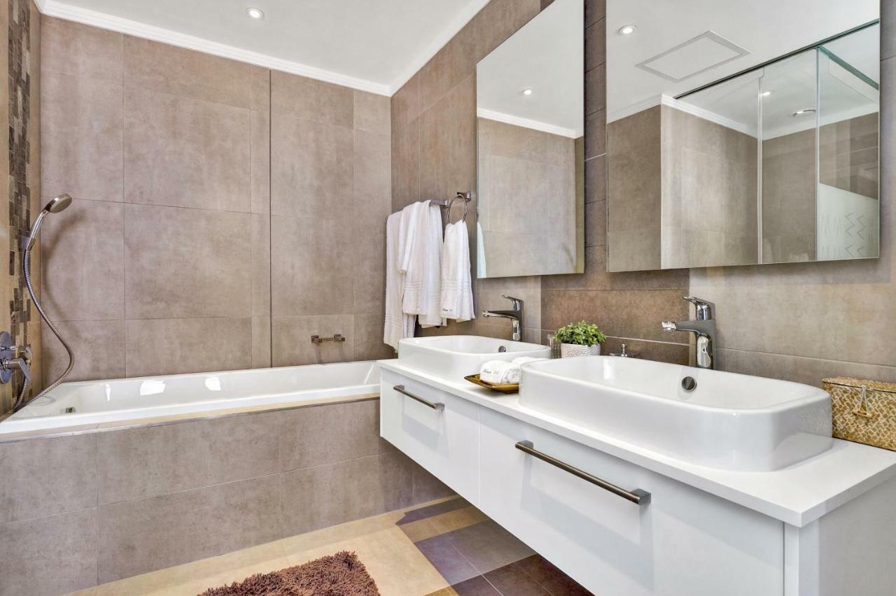 Sandton Apartment 15 West Road South Johannesburg Exteriör bild